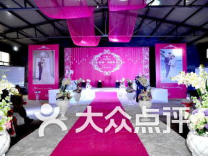 百佳婚庆 以专业服务，为枣庄新人创造优质婚礼体验